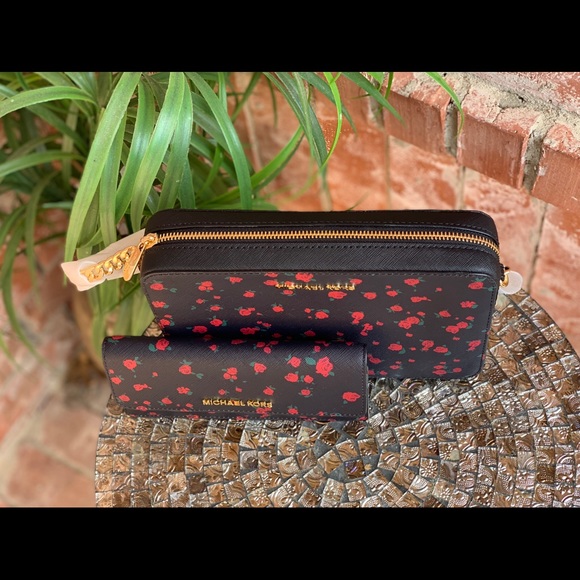 Michael kors floral print  crossbody bag+wallet - Picture 8 of 8